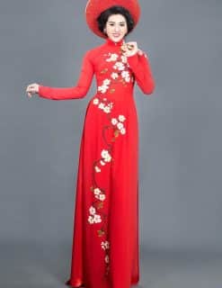 Áo dài nữ đỏ vẽ hoa mai mềm mại