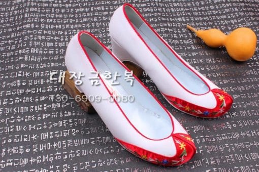 Giày nữ Hàn Quốc