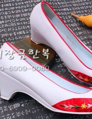 Giày nữ Hàn Quốc