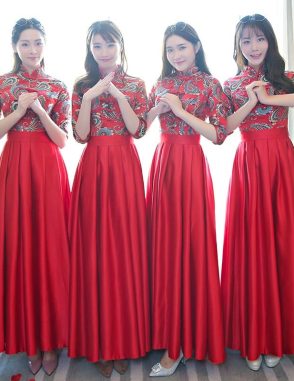 Áo khỏa nữ bưng quả Trung Hoa (áo đỏ váy đỏ)
