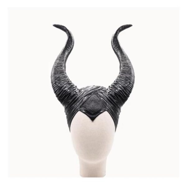 bán sừng hóa trang maleficent