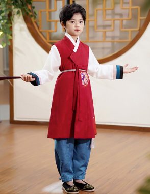 hanbok bé trai dễ thương